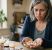 femme deçue par complements alimentaires